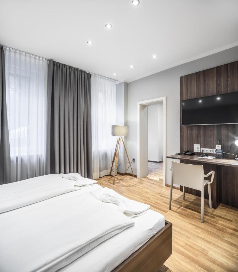 Aparthotel City-world