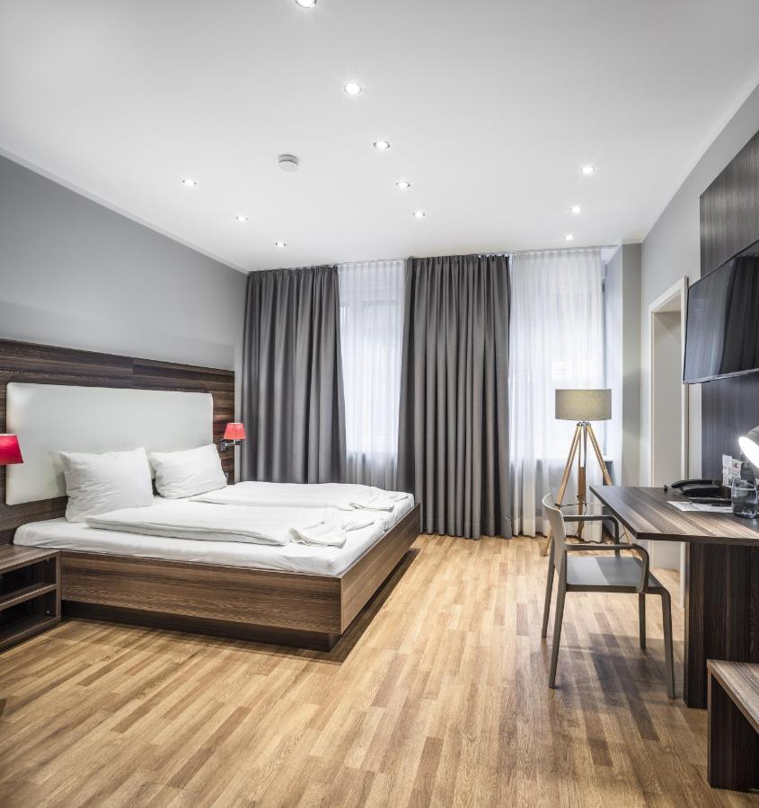 Aparthotel City-world