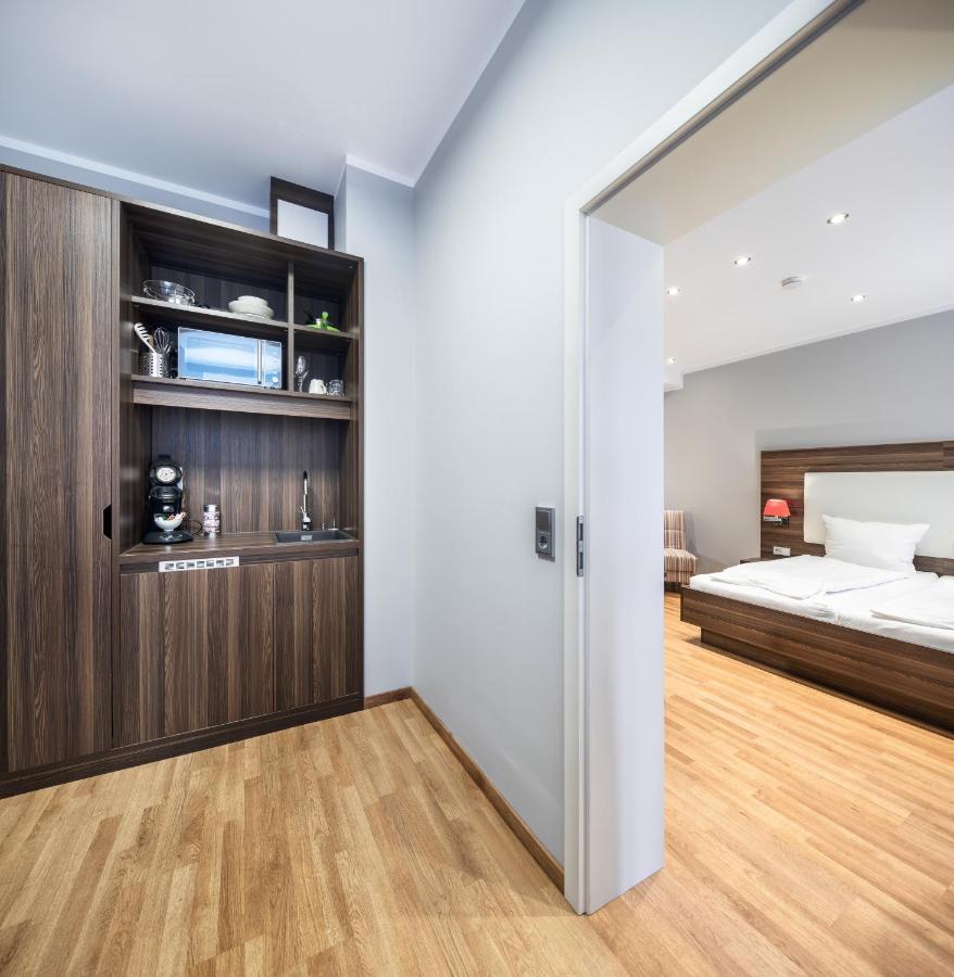 City-world Aparthotel *